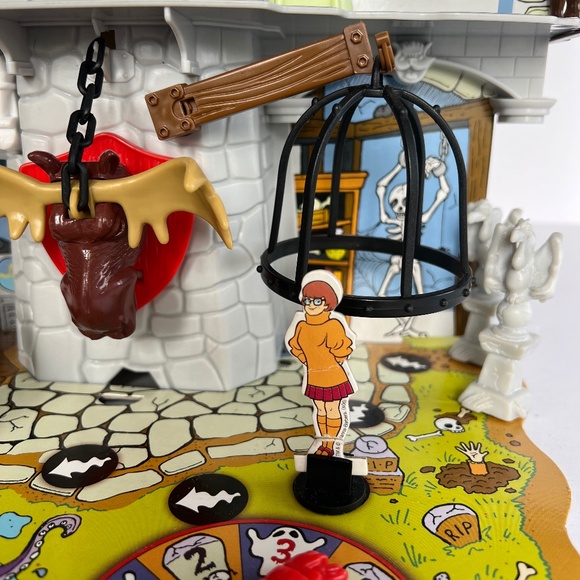Scooby Doo Haunted House 3D Board Game * Please read description - Picture 2 of 15
